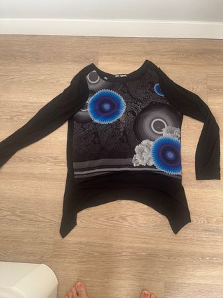 Camiseta Desigual Manga Larga Estampada