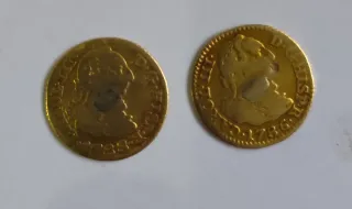  2 Piezas 1/2 Escudo Oro