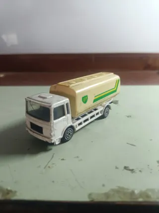 Modellino Corgi Autocisterna