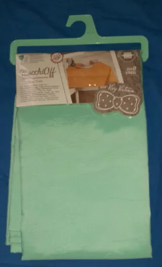 Tovaglia antimacchia 12 posti