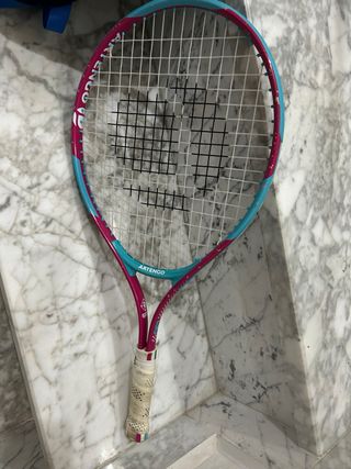 Raqueta de tenis y funda ARTENGO