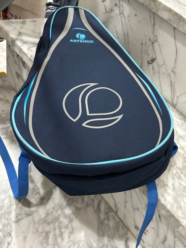 Raqueta de tenis y funda ARTENGO