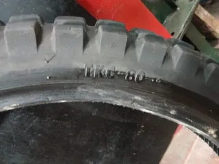 Neumático Delantero TKC 90/90/21