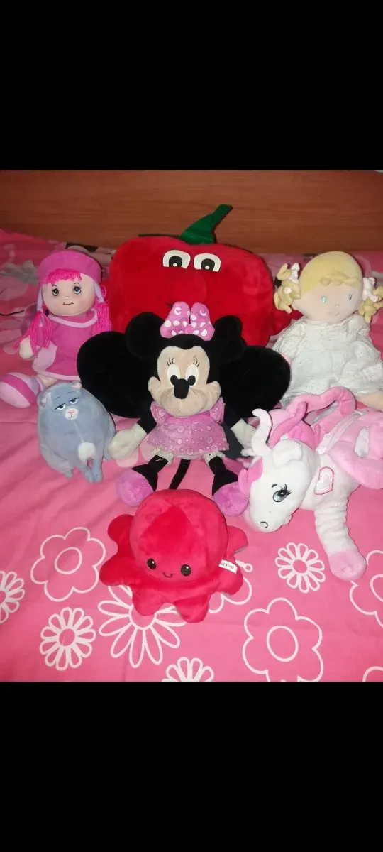 Lote de peluches variados