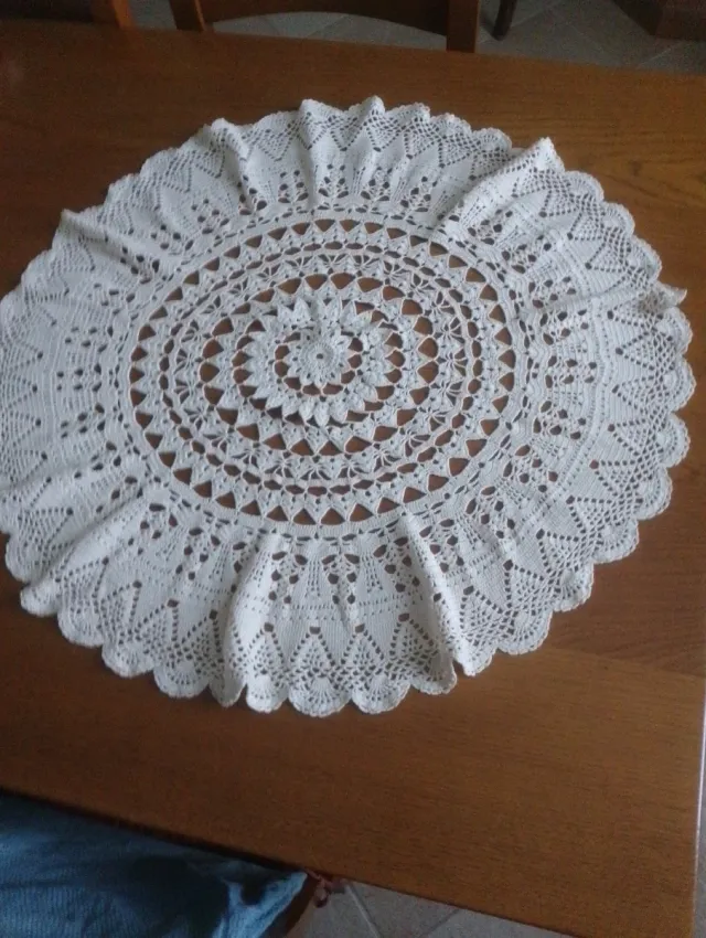 Centrotavola uncinetto fatto a mano