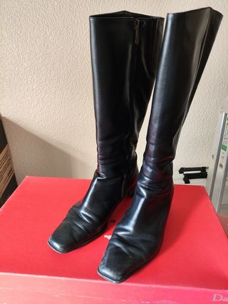 Botas altas de cuero negras mujer