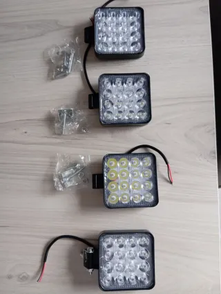 Faros LED 48W Cuadrados (4uds)