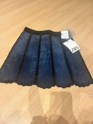 Falda Zara azul a estrenar 8 años
