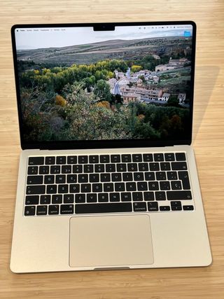 MacBook Air 13 M2 2022