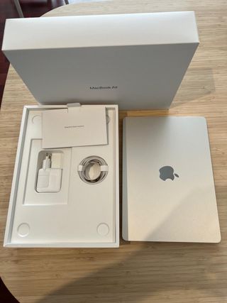 MacBook Air 13 M2 2022