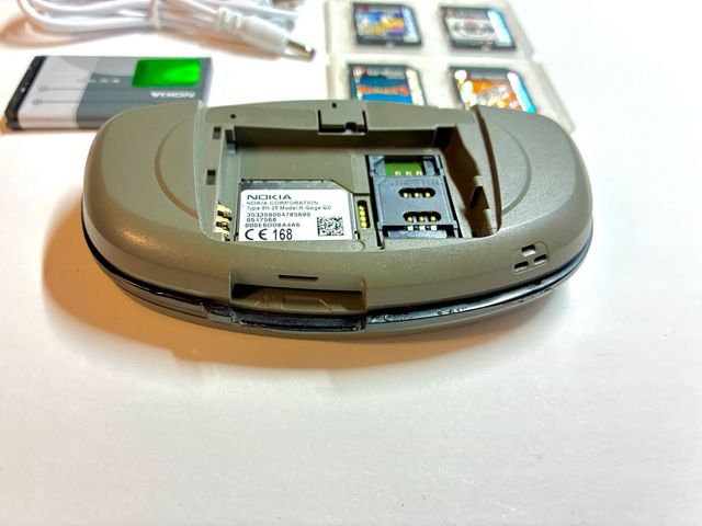 Nokia N-Gage QD + 4 Juegos