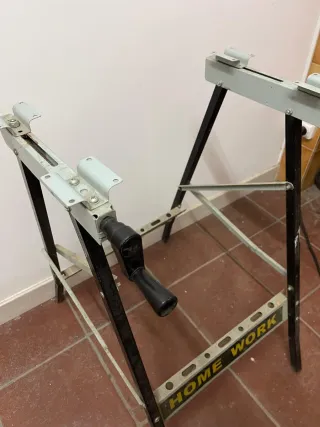 Banco mecánico / caballete “Home Work” ajustable