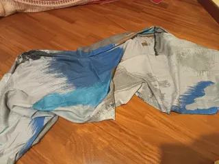 Sciarpa con fantasia astratta