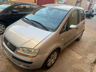 FIAT Idea 2004