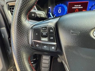 Ford Kuga ST LINE 150CV