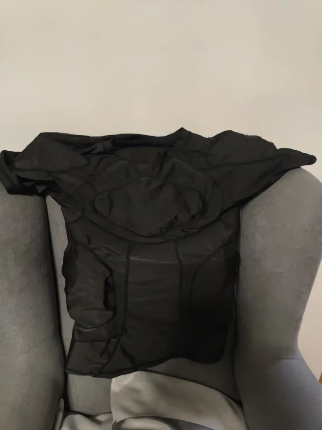 Camiseta con refuerzo de goma EVA