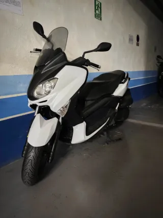 Yamaha Xmax 125 2011