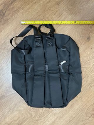 Mochila avión negra 38x18x25