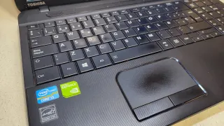 Ordenador Toshiba i3 8Gb RAM SSD 240Gb  W11 y Offi