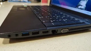 Ordenador Toshiba i3 8Gb RAM SSD 240Gb  W11 y Offi