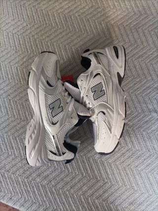 New Balance 530