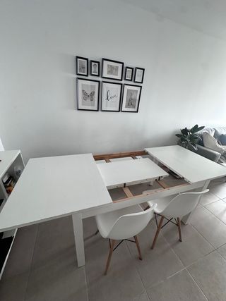 Mesa de comedor blanca extensible de 140-220cm