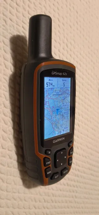 Kit GPS de montaña Garmin GPSmap 62S + Accesorios