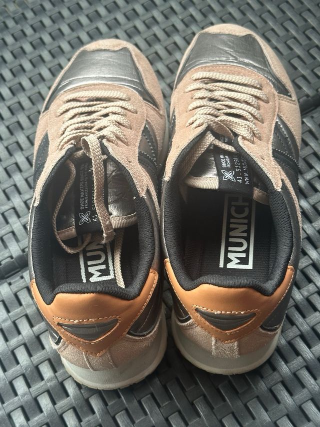 Zapatillas Munich Talla 41 Beige/Plata