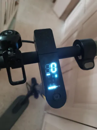 Patinete eléctrico poco uso