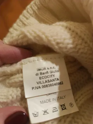 Cappello lana con pompon