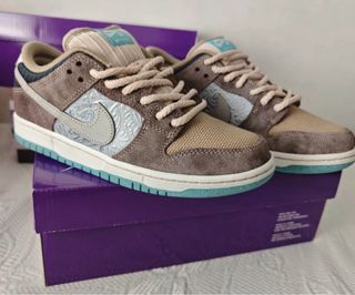 Nike Dunk SB Money