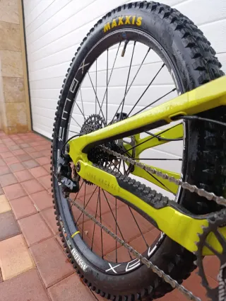 YT Capra  2024 
Algo negociable