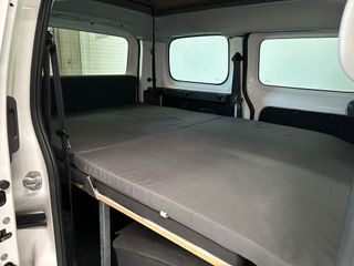 Nissan NV200 2017 Camper