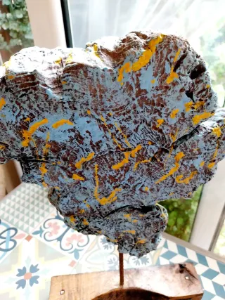 Escultura homenaje a Ucrania