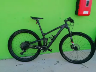Bicicleta BTT Carbono Doble Suspensión trek 9.8