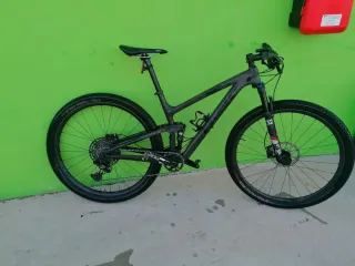 Bicicleta BTT Carbono Doble Suspensión trek 9.8