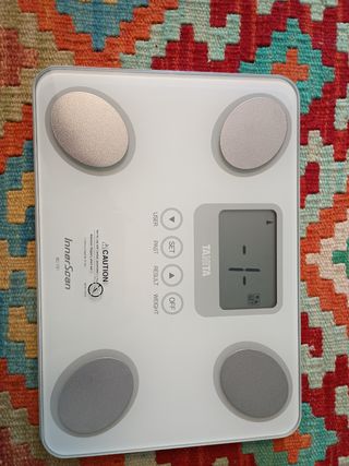 Báscula Tanita BC-731 ¡¡Nueva!! Usada 2 meses.