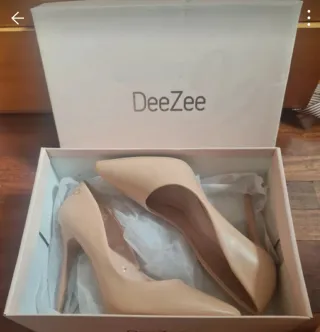 Zapatos Stilettos Beige