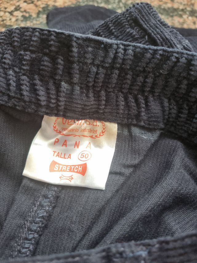 Pantalones pana multibolsillos