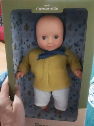 Muñeca Pomea Baby Camomille