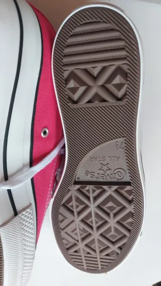 Zapatillas Converse rosas bajas