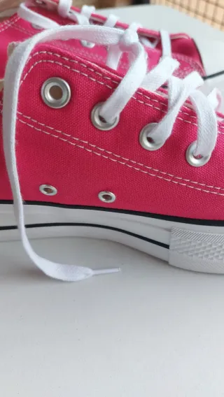 Zapatillas Converse rosas bajas