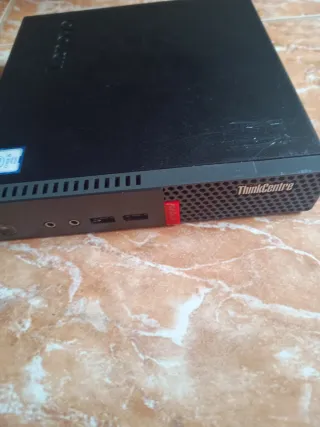Lenovo ThinkCentre Mini PC Negro