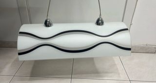 Lampadario moderno in vetro con onde