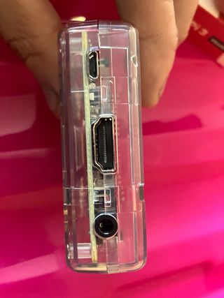 Raspberry Pi 3 A+ con pantalla LCD y fuente