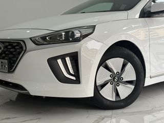 Hyundai IONIQ 2021