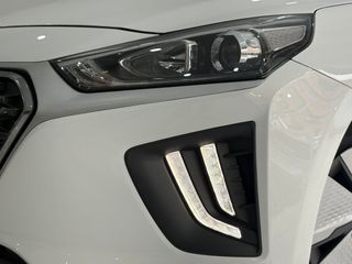 Hyundai IONIQ 2021
