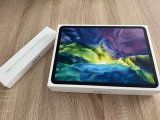 iPad Pro 11 di seconda generazione da 128 GB + Apple Pencil di seconda generazione