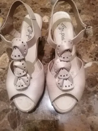 Sandalias Pitillo Beige/Plateadas