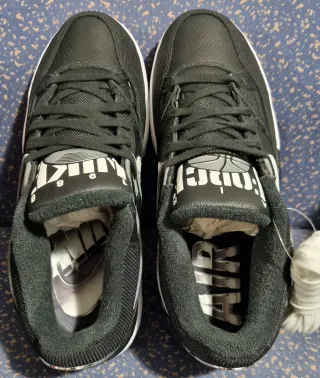 Zapatilla Nike Air Force 3 Low x Nigo Piel Charol.